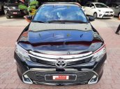 Bán ô tô Toyota Camry 2.5Q năm sản xuất 2017, màu đen 