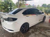 Cần bán lại xe Honda City đời 2019, màu trắng, giá chỉ 530 triệu