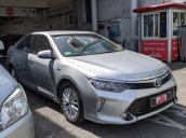 Bán Camry 2.0E 2017 - xe cũ chính hãng - xe 1 chủ từ đầu - thương lượng mấy chục