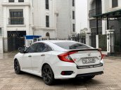 Bán nhanh Civic 2019 RS Turbo 2019 xe đẹp như mới