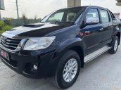 Bán ô tô Toyota Hilux sản xuất năm 2014, màu đen còn mới