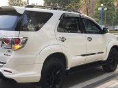 Cần bán lại xe Toyota Fortuner sản xuất 2016, màu trắng còn mới, giá tốt