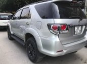 Bán Toyota Fortuner sản xuất 2016, màu bạc còn mới