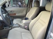 Bán ô tô Toyota Fortuner đời 2009, màu bạc