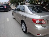 Cần bán gấp Toyota Corolla Altis đời 2014