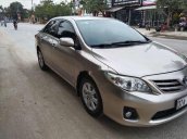 Cần bán gấp Toyota Corolla Altis đời 2014