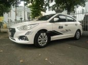 Bán Hyundai Accent sản xuất năm 2018, màu trắng