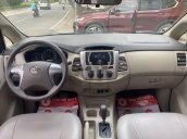 Bán xe Toyota Innova sản xuất 2015, xe giá thấp, động cơ ổn định 