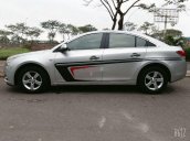 Cần bán xe Chevrolet Cruze năm 2010, màu bạc, giá tốt