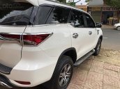 Bán Toyota Fortuner sản xuất 2020, màu trắng còn mới, 980 triệu