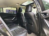 Cần bán xe Mazda 6 2.5 AT năm sản xuất 2016, màu đen, giá tốt