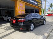 Cần bán lại xe Toyota Camry sản xuất năm 2016, màu đen, giá chỉ 750 triệu