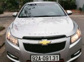 Cần bán xe Chevrolet Cruze năm 2010, màu bạc, giá tốt