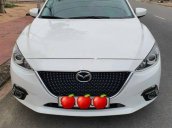 Cần bán Mazda 3 sản xuất 2016, màu trắng như mới