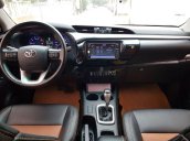 Bán Toyota Hilux sản xuất năm 2016, màu đỏ, xe nhập 