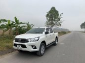 Cần bán lại xe Toyota Hilux năm sản xuất 2017, màu trắng, nhập khẩu