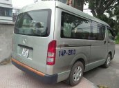 Cần bán gấp Toyota Hiace đời 2010 còn mới 