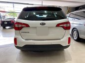 Xe Kia Sorento năm 2016, màu trắng, giá thấp, động cơ ổn định