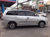 Cần bán Toyota Innova sản xuất năm 2016, màu bạc 