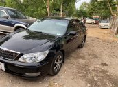 Bán Toyota Camry năm 2004, giá thấp, động cơ ổn định 