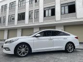 Cần bán Hyundai Sonata 2015 - đi 62.000 km, xe đẹp máy zin, giá 629tr - hỗ trợ trả góp 70% giá trị xe