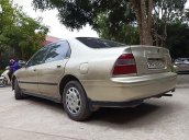 Cần bán xe Honda Accord năm 1999, màu vàng, xe nhập chính chủ, 130tr