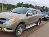 Cần bán gấp Mazda BT 50 năm 2014, màu vàng, xe nhập