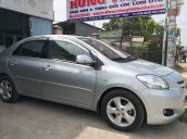 Bán Toyota Vios đời 2009, màu bạc còn mới