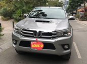 Cần bán lại xe Toyota Hilux năm sản xuất 2015, màu bạc, nhập khẩu