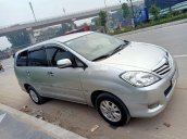 Bán xe Toyota Innova năm 2011 còn mới