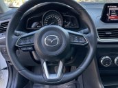 Cần bán xe Mazda 3 sản xuất 2018, màu trắng nhập khẩu nguyên chiếc giá tốt 618 triệu đồng
