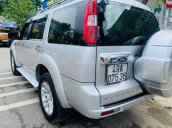 Bán Ford Everest đăng ký lần đầu 2013, màu bạc xe gia đình giá 515 triệu đồng