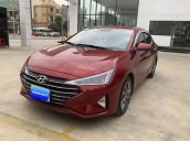 Bán Hyundai Elantra năm 2019, màu đỏ còn mới