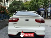 Cần bán xe Kia Rio năm 2017, màu trắng, nhập khẩu nguyên chiếc còn mới