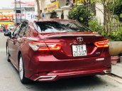 Bán ô tô Toyota Camry năm sản xuất 2019, nhập khẩu còn mới
