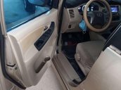 Cần bán xe Toyota Innova sản xuất 2014 còn mới