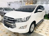 Cần bán xe Toyota Innova sản xuất năm 2018, màu trắng