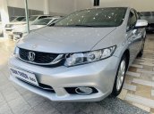 Cần bán gấp Honda Civic 2.0AT sản xuất 2015