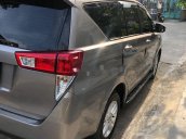 Bán ô tô Toyota Innova sản xuất năm 2017 còn mới, giá tốt