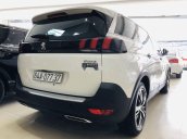 Xe Peugeot 5008 năm sản xuất 2019, màu trắng còn mới