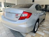 Cần bán gấp Honda Civic 2.0AT sản xuất 2015