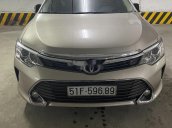 Cần bán lại xe Toyota Camry sản xuất năm 2016 còn mới, 779tr