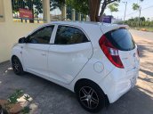 Cần bán xe Hyundai Eon sản xuất năm 2011, màu trắng