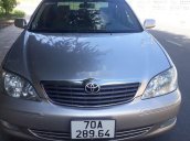 Bán Toyota Camry năm 2003, xe chính chủ giá ưu đãi