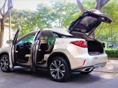 Bán Lexus RX 350 sản xuất năm 2017, màu vàng 