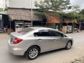 Cần bán gấp Honda Civic 2015, màu bạc 