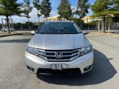 Cần bán gấp Honda City sản xuất năm 2014