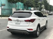 Cần bán gấp Hyundai Santa Fe năm sản xuất 2018, màu trắng, 935 triệu