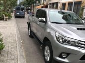 Cần bán lại xe Toyota Hilux năm sản xuất 2015, màu bạc, nhập khẩu