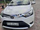 Cần bán gấp Toyota Vios đời 2018, màu trắng ít sử dụng